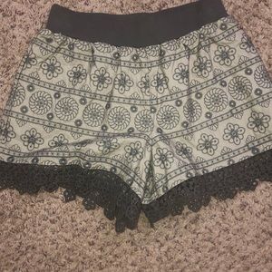 435 Matilda Jane tween shorts